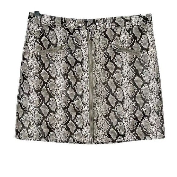 BlankNYC Mini Skirt Womens Size 29 Faux Leather Snakeskin Print Moto Zip Up - Picture 10 of 10